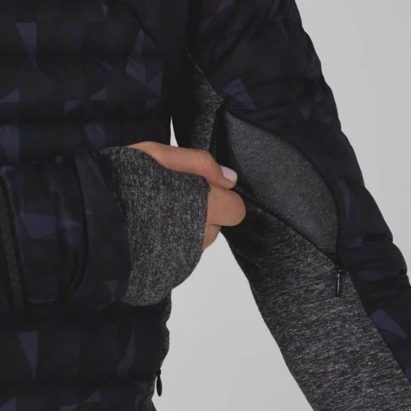 SOLD🌻HOST PICK🌻 Activewear 6/3/23 🎉Lululemon Fluff Off Jacket - Picture 6 of 16